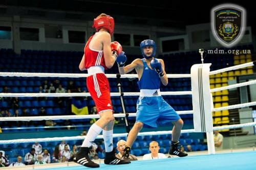 Юные мариупольские боксеры завоевали медали чемпионата Украины