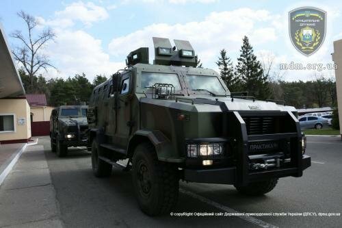 Пограничники провели «тест-драйв» нового бронированного автомобиля «Козак-2»