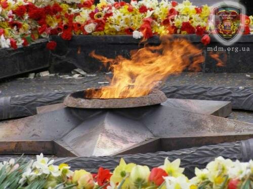 Сегодня Украина отмечает День скорби и памяти жертв войны