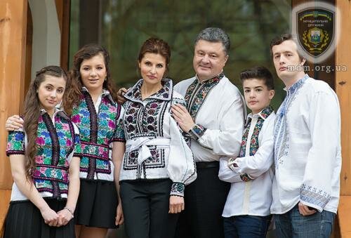 Петр Порошенко поздравил граждан с Днем Семьи