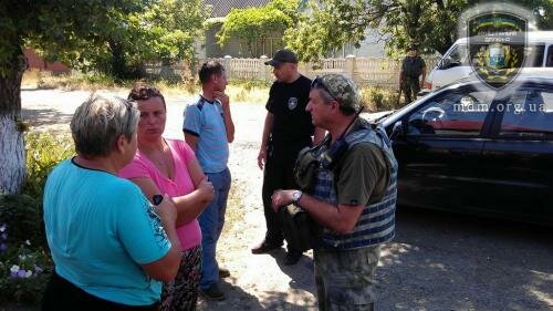 Мариупольцы продолжают помогать жителям села Бердянское, а наша редакция - следит за событиями.
