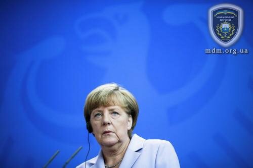Меркель: проблему с беженцами не решить без участия США и России