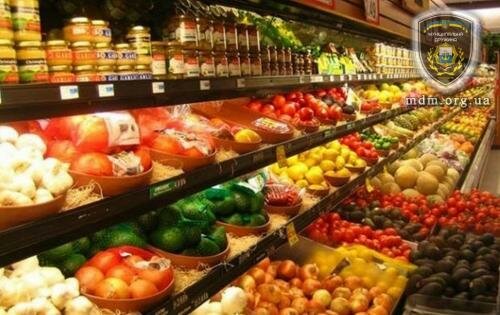 В Мариуполь хотят ввозить продукты, заблокированные на въезде в Крым (ВИДЕО) 