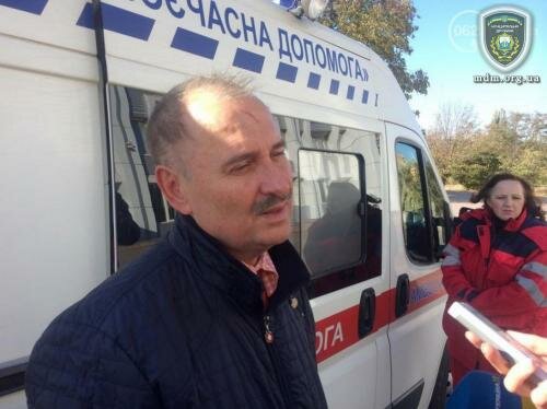 Кандидату от Оппозиционного блока Сергею Магере поцарапали лоб и пытались поставить на колени.