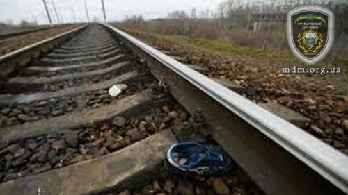Мариупольский поезд сбил насмерть женщину