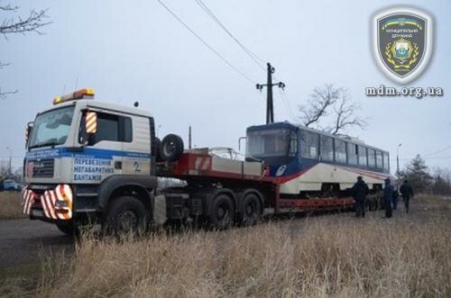 В Мариуполь прибыл новый трамвай украинского производства