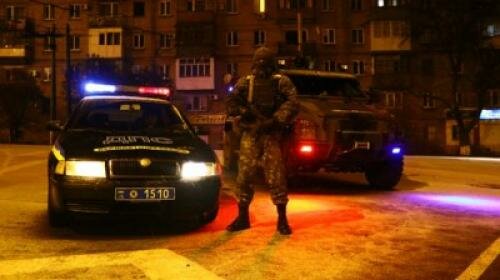 Полиция Донецкой области обеспечила безопасность во время празднования Нового года (фото)